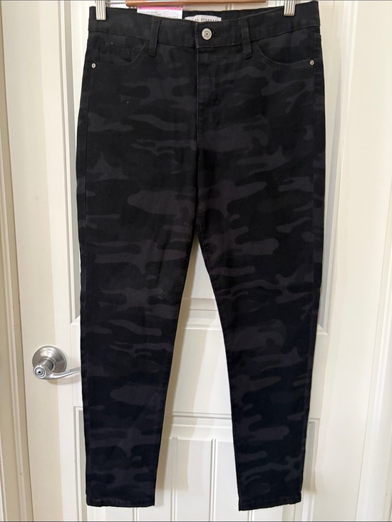 Social Standard By Sanctuary Pants - Women’s Black Camo Skinny Pants